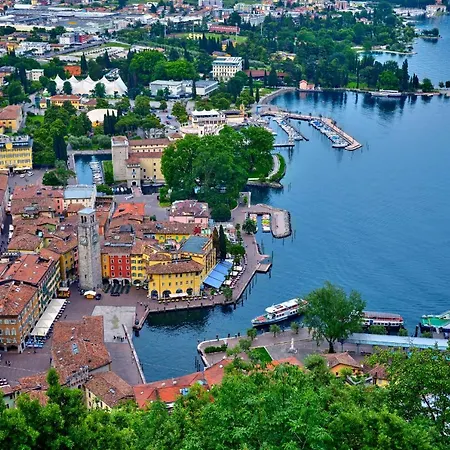 Loft Adamello 200m From - Happy * Riva del Garda